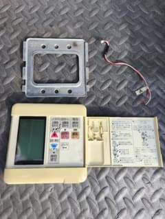 A ノーリツ NORITZ RC-7804C 床暖 床暖房 リモコン 給湯器 C RC-7804C ノーリツ NORITZ 床暖 床暖房 リモコン 給湯器 - メルカリ