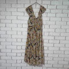 良品★DIANE von FURSTENBERG 膝丈ワンピース グレイ Sのサムネイル