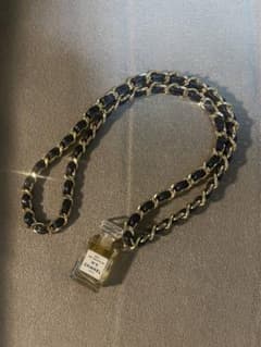 CHANEL シャネル 香水 チェーン ネックレス N°5 パルファムのサムネイル