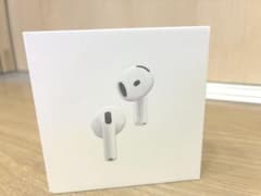 新品未使用 Apple AirPods 4 アクティブノイズキャンセリング搭載のサムネイル