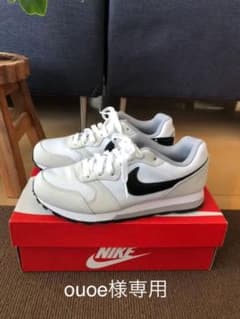 新品未使用 NIKE ナイキ MD ランナー 2のサムネイル