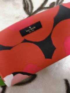 katespadeのポーチです ( ˶ˆ꒳ˆ˵ )のサムネイル