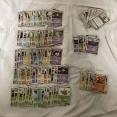 ポケモンカード 大量まとめ売り　約180枚のサムネイル