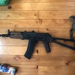 アカデミー製 Ak74uのサムネイル