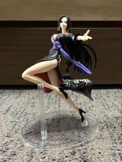 [이치 반 쿠지] ONE PIECE 보아 핸콕 F상 피규어