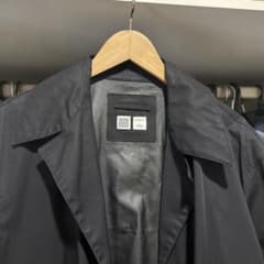 Uniqlo U トレンチコート ブラック Lのサムネイル