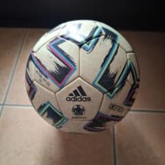 adidas EURO 2020 サッカーボールのサムネイル
