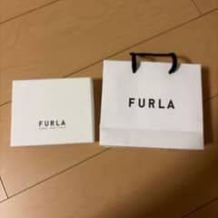 FURLA ショップ袋 空箱のサムネイル