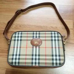 Burberryショルダーバックのサムネイル