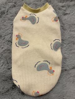 【DMサイズ】おめかしアヒル柄　犬服　ハンドメイド　タンクトップのサムネイル