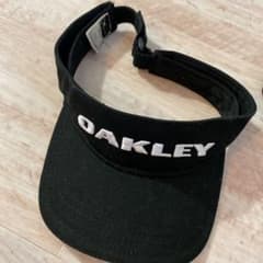 OAKLEY   ゴルフ　GOLF サンバイザーのサムネイル