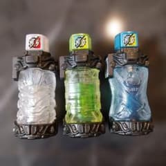 仮面ライダービルド フルボトル 3本セットのサムネイル