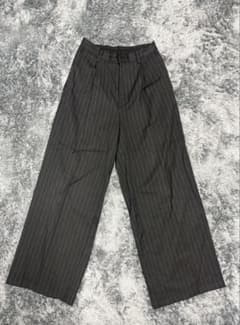 ストライプ柄 スラックス パンツ　EMA CLOTHES Ｓsizeのサムネイル