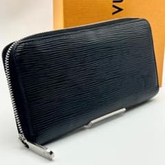 ヴィトン　エピ　ジッピーウォレット　長財布　黒　ブラック　王道カラー　メンズ ヴィトン エピ ジッピーウォレット 長財布 黒 ブラック 王道カラー