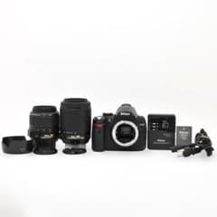 ショット数879回✨Nikon ニコン D5000 ダブルレンズセット 美品・ショット数：3,792回】 Nikon D5000 ダブルズームキット - メルカリ