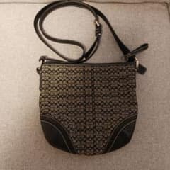COACH シグネチャー ショルダーバッグのサムネイル