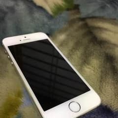 iPhone5s16Gシルバーのサムネイル