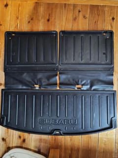 お*や様 SUBARU(スバル) 純正部品 エクシーガ カーゴトレーマットのサムネイル