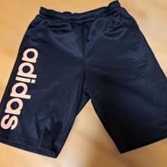 adidas キッズ ハーフパンツ