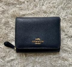 COACH ブラックレザー 三つ折り財布のサムネイル