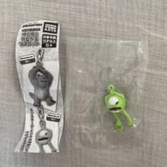 モンスターズインク ゆらゆらつながるマスコットガチャガチャマイクのサムネイル