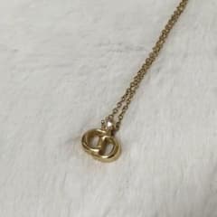 Dior CDロゴ ネックレス ゴールドのサムネイル