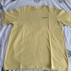 Patagonia Tシャツ イエロー XSサイズのサムネイル