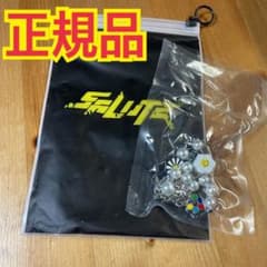 Salute サルーテ　フラワーネックレスのサムネイル
