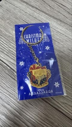 [非売品・超レア]ディズニー アンバサダーホテル クリスマスキーホルダーのサムネイル