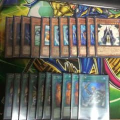 遊戯王 ヒーロー デッキ パーツのサムネイル