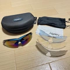 【値引き】PCARY スポーツサングラス 交換レンズ3枚付き！のサムネイル