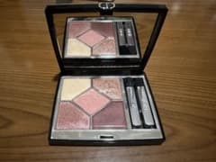 Dior サンク クルール アイシャドウ パレット743のサムネイル