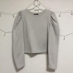 ZARA トップスのサムネイル