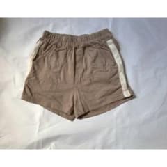 韓国子供服　ショートパンツ　100のサムネイル