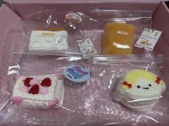 【大人気】侃侃 Kankan Funi Fura 含むスクイーズ 4点のサムネイル