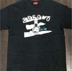 Tシャツのサムネイル