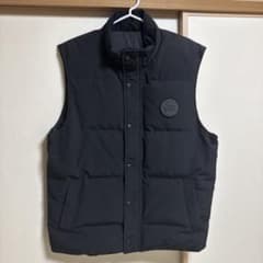 ジムド様専用CANADA GOOSE ブラックレーベル ダウンベスト ブラックのサムネイル