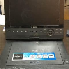 ポータブル DVDプレーヤーのサムネイル