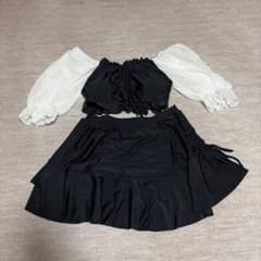 レディース 水着 セパレート ブラック ホワイトのサムネイル