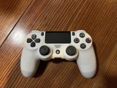 PS4 DUALSHOCK4 コントローラーのサムネイル