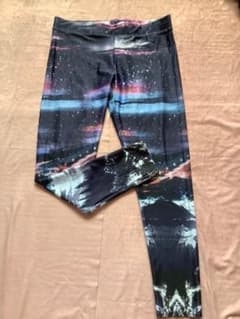 American Eagle ヨガ レギンス ヨガパンツ LAVA Lサイズのサムネイル
