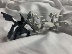 値下げ ポケモン可動式フィギュア ゼクロム&レシラム 計3体セットのサムネイル