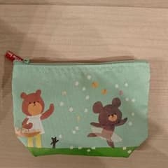 専用  くまのがっこう ポーチのサムネイル
