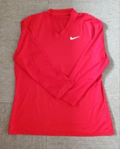 NIKE Dri-FIT Vネック 長袖シャツ レッド Sのサムネイル