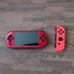 【ジャンク品】PSP本体 レッド ブラック ジョイコン付きのサムネイル