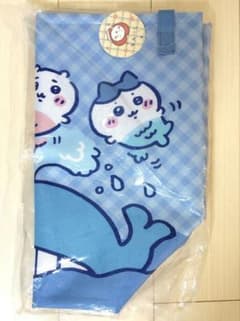 【新品未使用】ちいかわ BIG収納バスケット　くじらのサムネイル