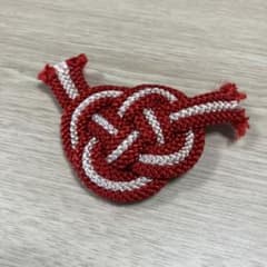 和風　アクセサリー　赤のサムネイル