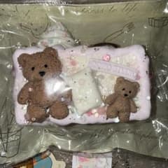 DORO Studio スクイーズ くま チョコ 2段断面 ケーキ いちごピンク