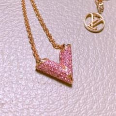 vuitton ネックレス エセンシャルのサムネイル