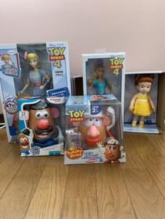 トイストーリー4 キャラクターフィギュアのサムネイル